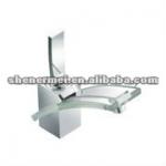 2014 new design glass waterfall faucet
