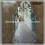 Classic decorative mirror