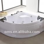 Small hydromassage bathtub