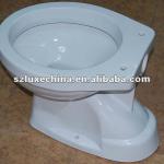 Ceramic toilet bowl in white color-0103041