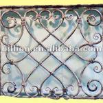 2012 china manufacturer hand hammered iron grill design-iron grill design