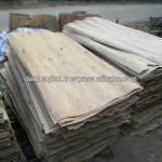 Acacia core veneer for making plywood from Viet Nam-