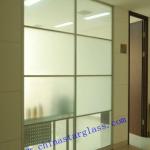 10mm Auto Grade Bath Screens with Acid Eched Figured Glass