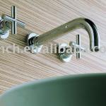 luxury brass wall mounted Lavatory Faucets