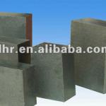 MgO-C bricks for EAF