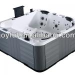 Comfortable Square Six Person Hot Tub