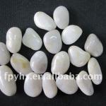 landscaping white pebbles-