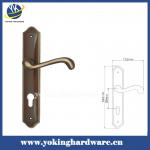 Brass lever door handle on plate YK-B063