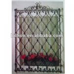 2012 china manufacturer hand hammered wrought iron window grates design