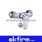Highly efficient chrome-plated brass water saver aerator for showerhead