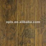 Wood pattern laminate flooring