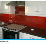 China Kitchen Glass Splashback in various colors, made of back painted glass