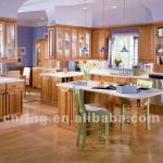 luxurious solid wood kitchen cabinet design KC032